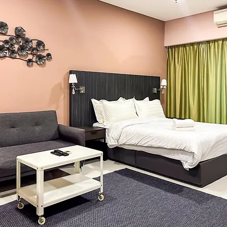 Summer Suites Klcc By Apartx Kuala Lumpur Luaran gambar